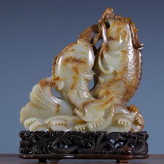 旧藏 和田玉鱼龙摆件 尺寸:整体高23.6cm 高20cm长18cm宽5cm重2104g